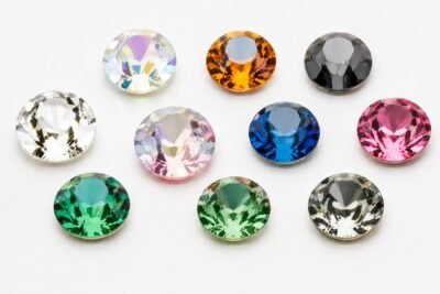 Κρύσταλλοι PRECIOSA® σε διαφορετικά χρώματα, coatings και effects